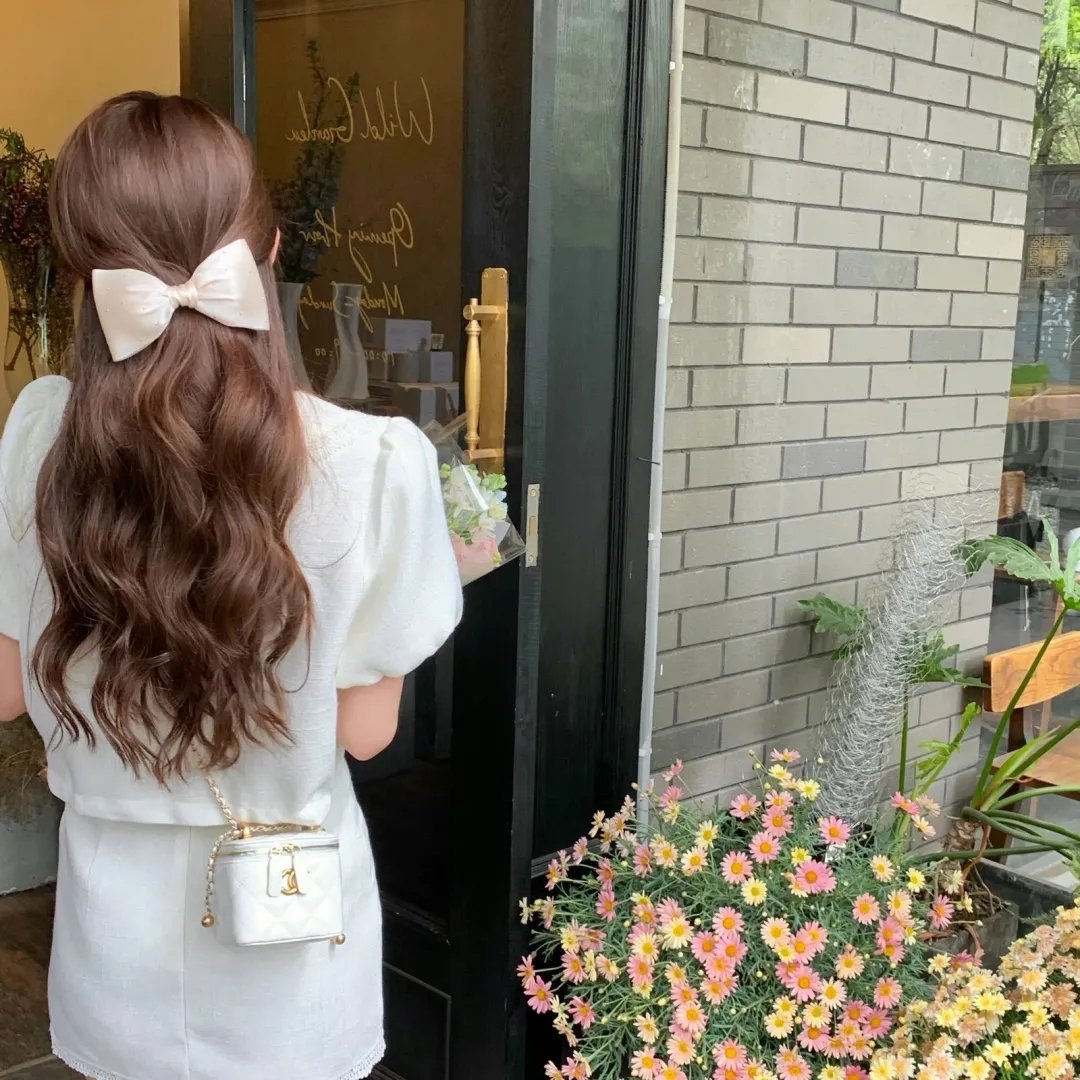 2025河南春晚——蛇来运转 万巳大吉